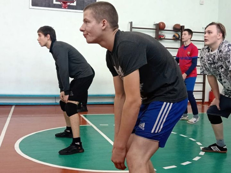 Товарищеская встреча Ельцовского и Пуштулимского школьных спортивных клубов.