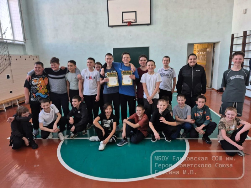 23 февраля — праздник мужества и силы.