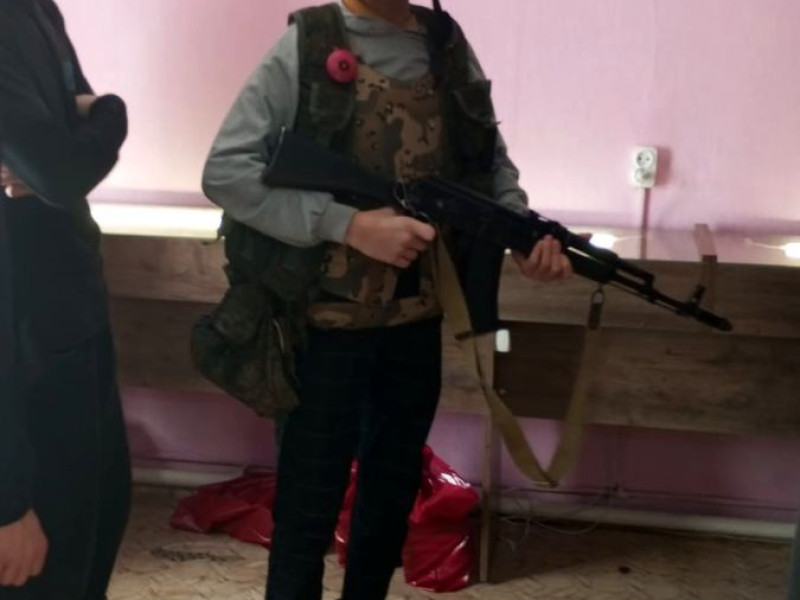 Они сгорели в пламени войны.