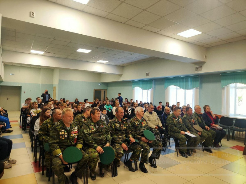 В память о Юрии Ивановиче Бровкине.