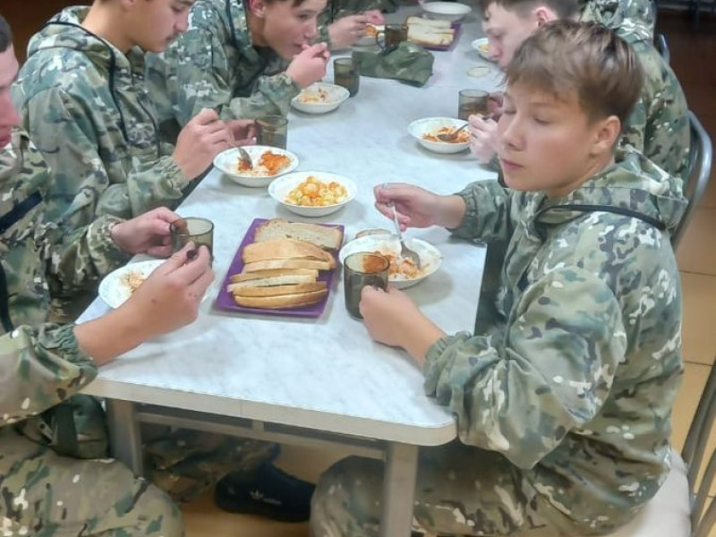 Учебные сборы по основам начальной военной подготовки в учебно-методическом центре «Авангард22».