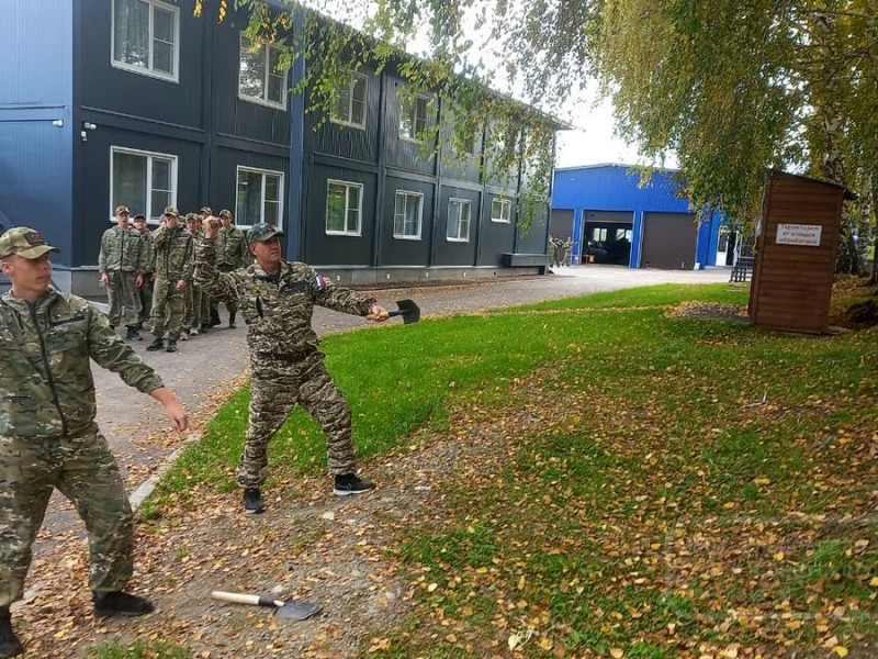Учебные сборы по основам начальной военной подготовки в учебно-методическом центре «Авангард22».